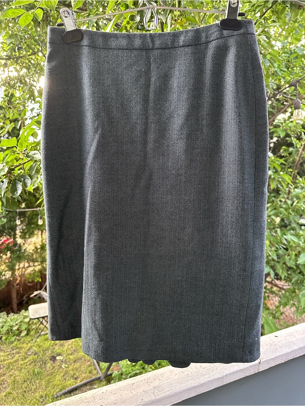 Boden Charcoal Straight Front Pleated Back Skirt
